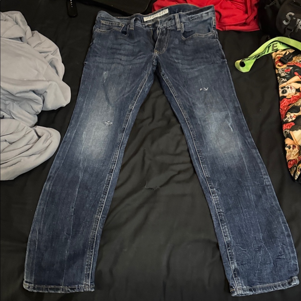 Express Blue jeans men’s 31/30. Perfect shape. Alec skinny fit. Brown leather